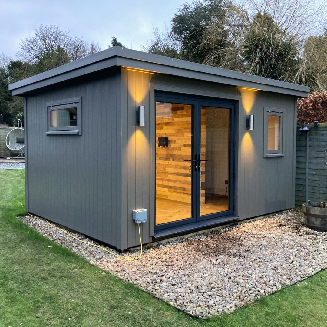 bespoke-garden-studio-office
